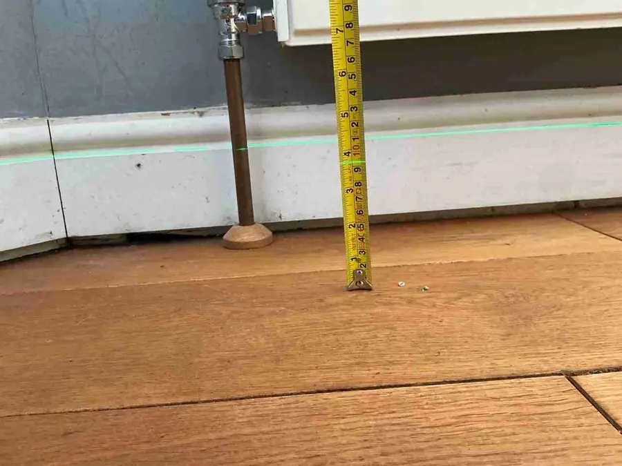 Internal settlement cracking investigated by structural engineer in Kettering