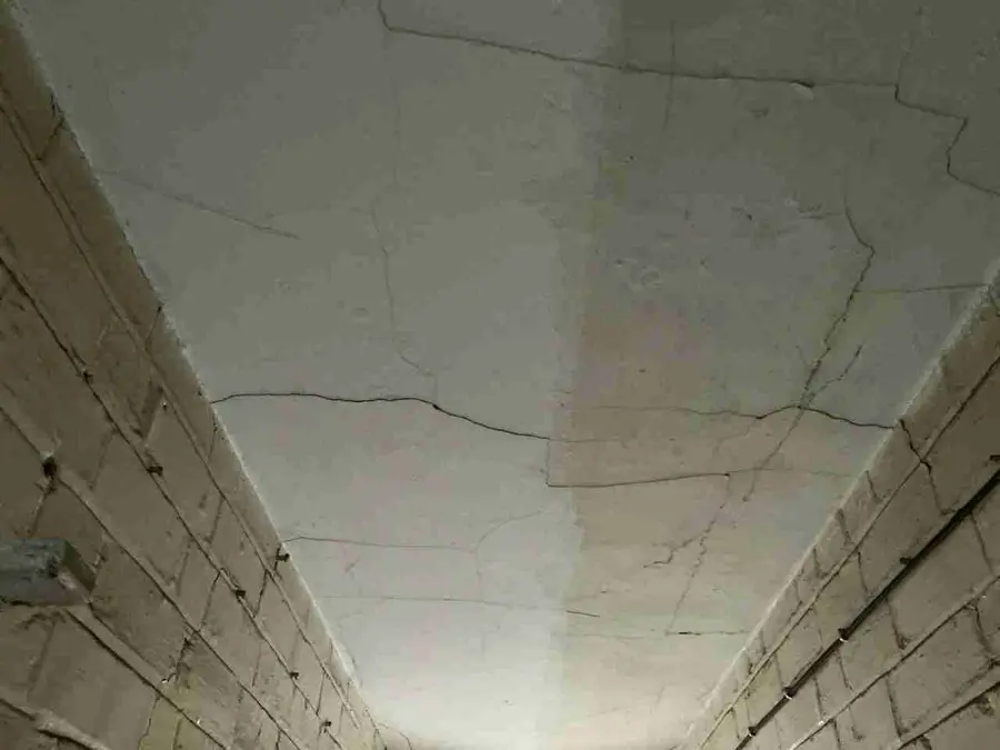 Wide structural masonry crack assessed in Northampton